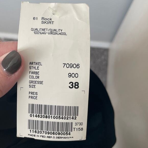 NWT Escada Black Wool Rock Skirt A-Line | DE 38 or US 8 - Picture 7 of 8